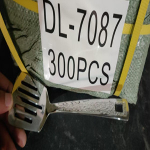 DL-7087  Лопатка с прорезью кухонная металлическая