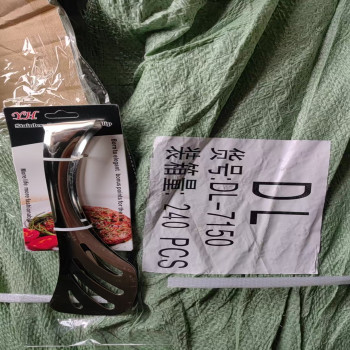 DL-7150  Щипцы для салата, нержавеющая сталь,