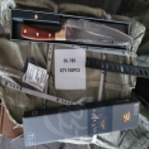 DL-785 Нож кухонный с деревянной ручкой. Универсальный