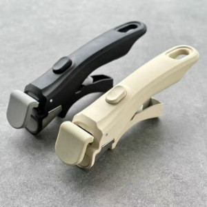 DL-823  Ухват с синей ручкой для сковороды